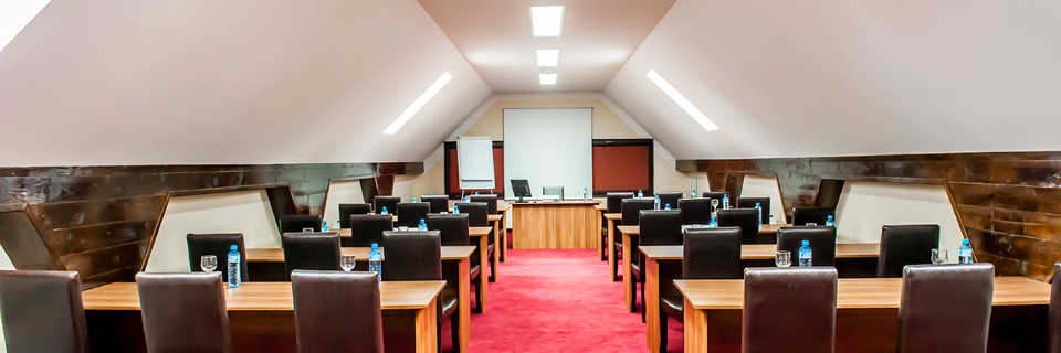 Sala de conferinte de la Hotel Class Sibiu, model 2 de aranjare